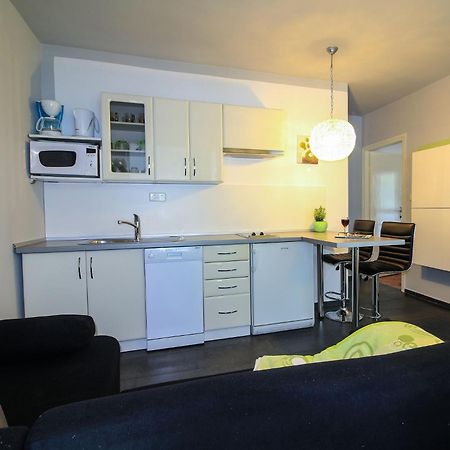Apartments Jadra - With Parking Primošten Εξωτερικό φωτογραφία